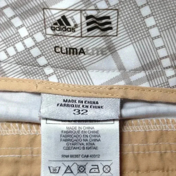 Adidas ClimaLite Performance shorts. PGA Tour, Tiger Woods, Size: 32. Wicking - Picture 3 of 3